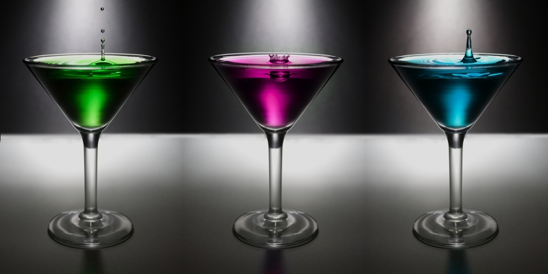 discotheque-CALLAS-min_water-drop-glass-bar-celebration-green-832603-pxhere.com